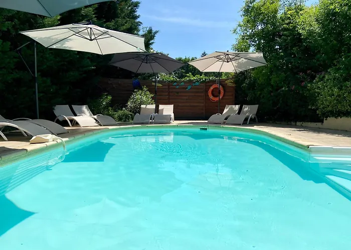 Le Cocon Boheme - Maison Climatisee Au Coeur De Sarlat - Parking - Piscine Chauffee - Spa Et Massages