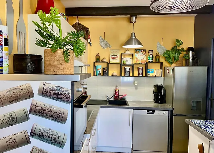 Le Cocon Boheme - Maison Climatisee Au Coeur De Sarlat - Parking - Piscine Chauffee - Spa Et Massages