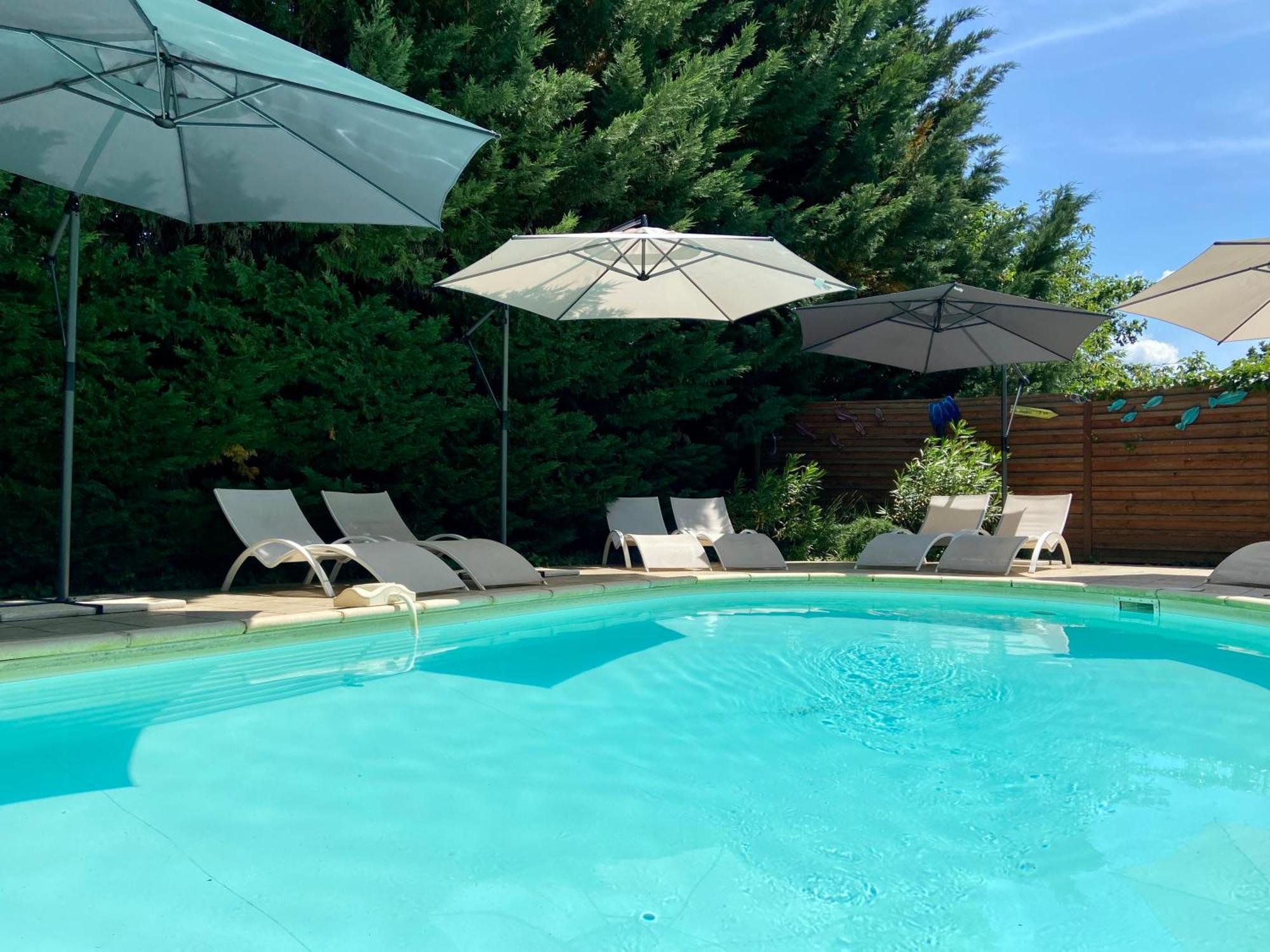 Le Cocon Boheme - Maison Climatisee Au Coeur De - Parking - Piscine Chauffee - Et Massages Sarlat-la-Caneda