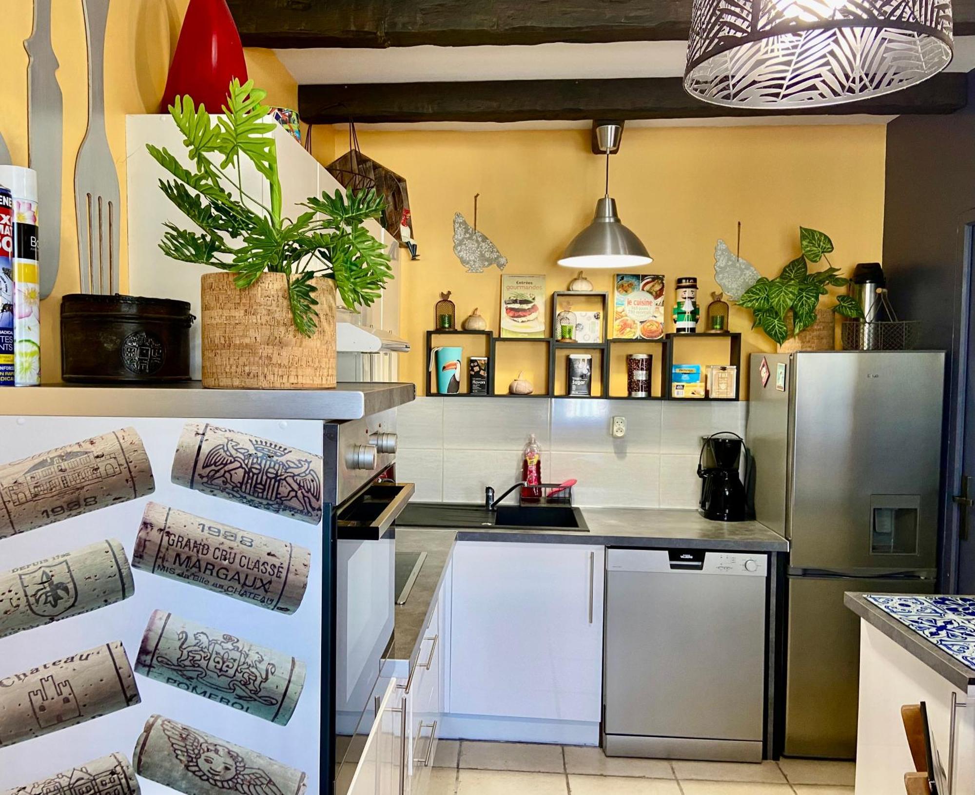 Le Cocon Boheme - Maison Climatisee Au Coeur De - Parking - Piscine Chauffee - Et Massages Holiday home Sarlat-la-Caneda