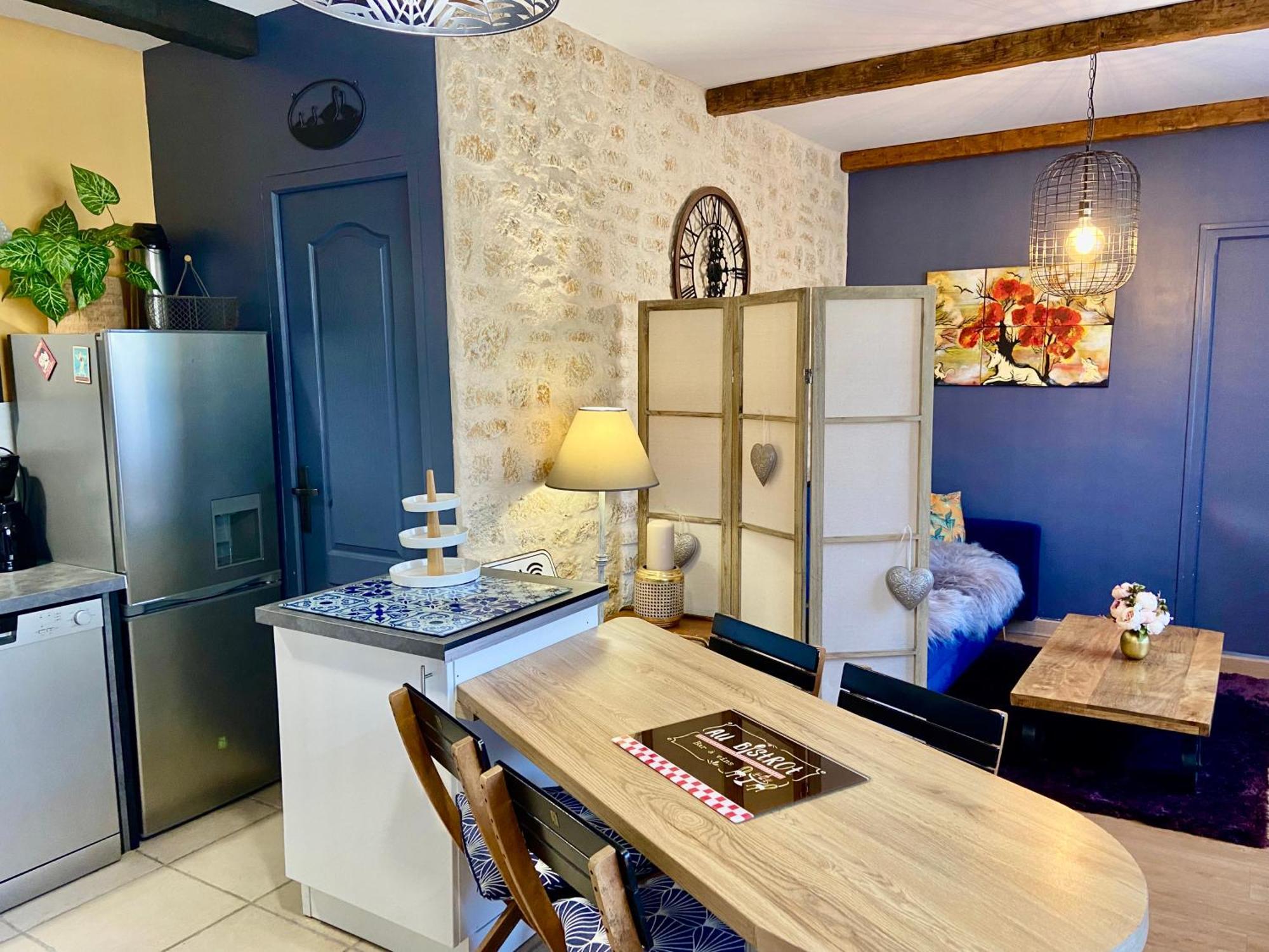 Le Cocon Boheme - Maison Climatisee Au Coeur De - Parking - Piscine Chauffee - Et Massages Holiday home *